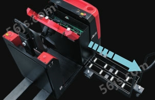 5.电池组采用抽拉式设计，可快速更换蓄电池-杭州叉车